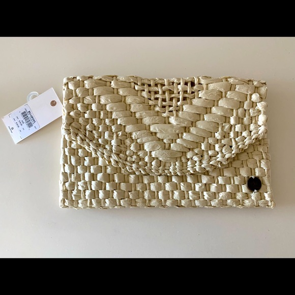 Billabong Handbags - Billabong Caught Up Clutch Bag NWT